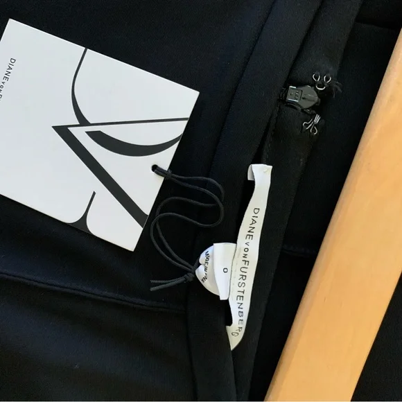 DVF pencil skirt size 0 - Picture 2 of 5